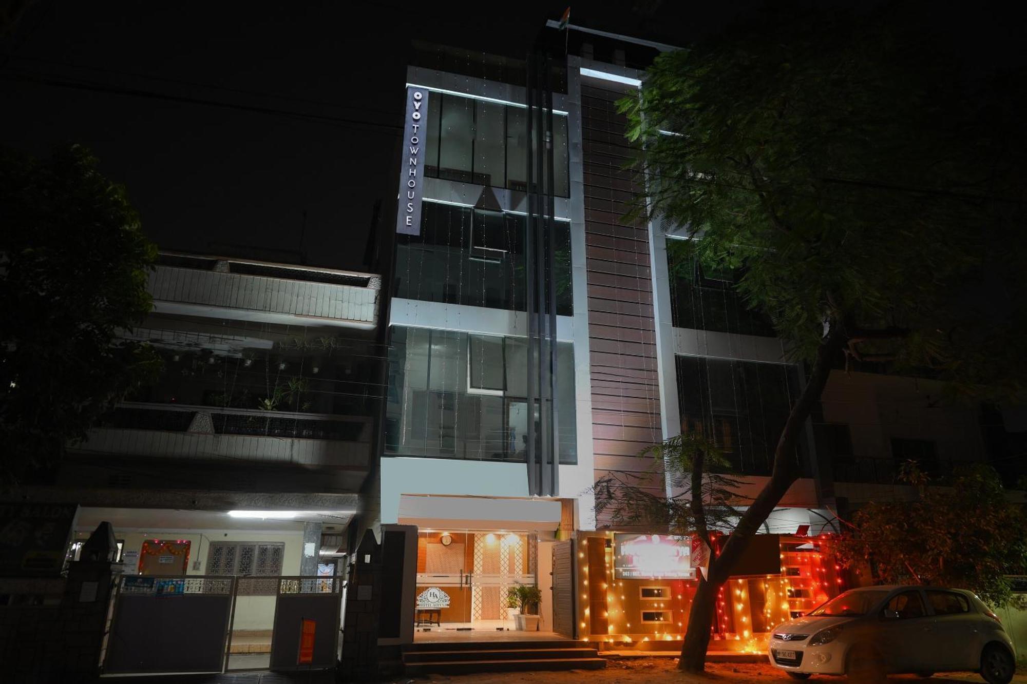 Townhouse Oak Hotel Ar Ganges Premium Benares Buitenkant foto